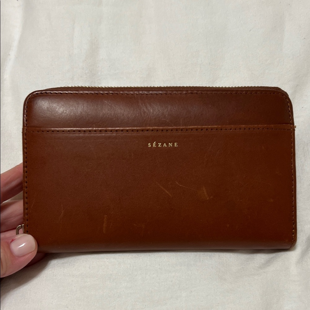 Sezane Victoria Leather Wallet in Natural Heritage